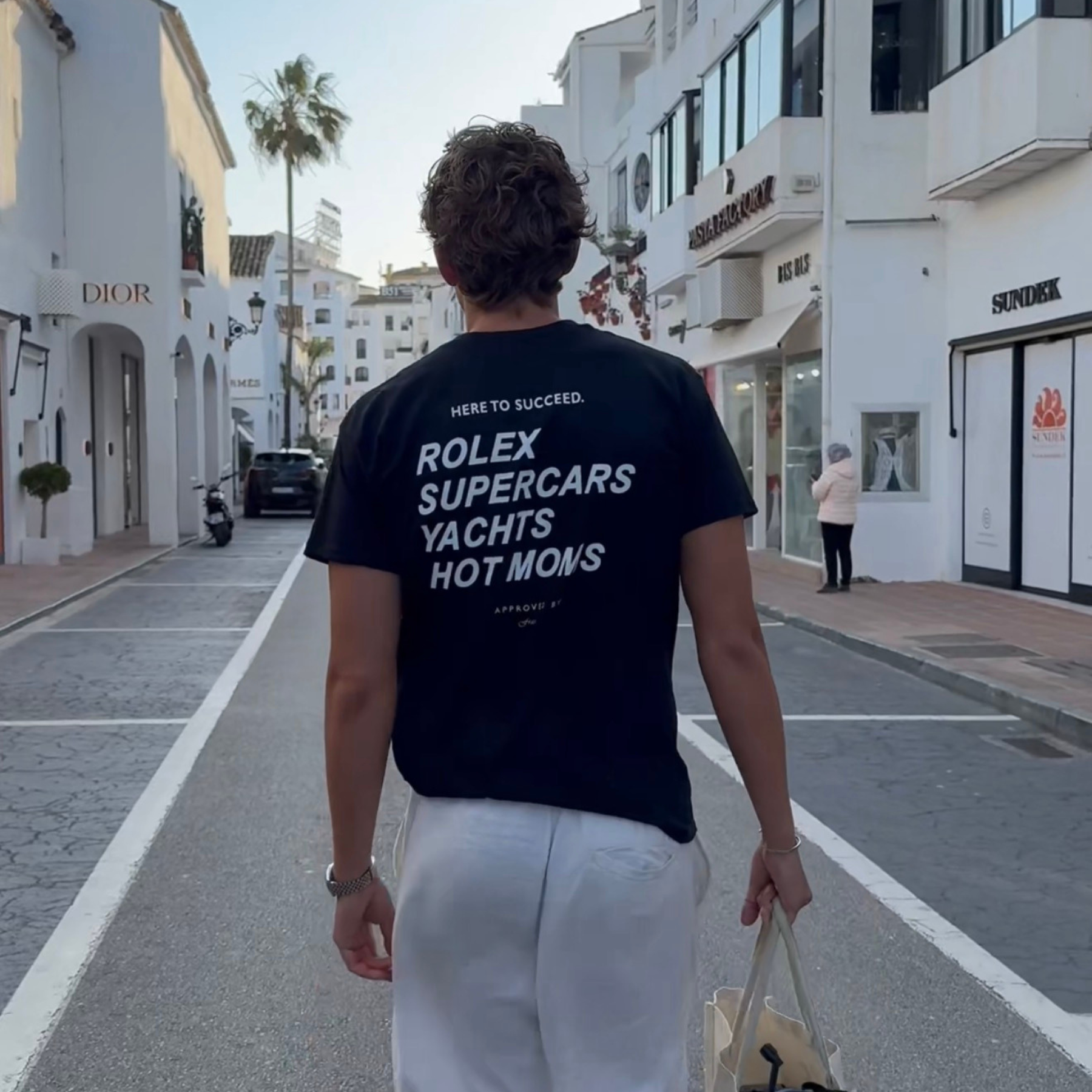 Camiseta "Here To Suceed"