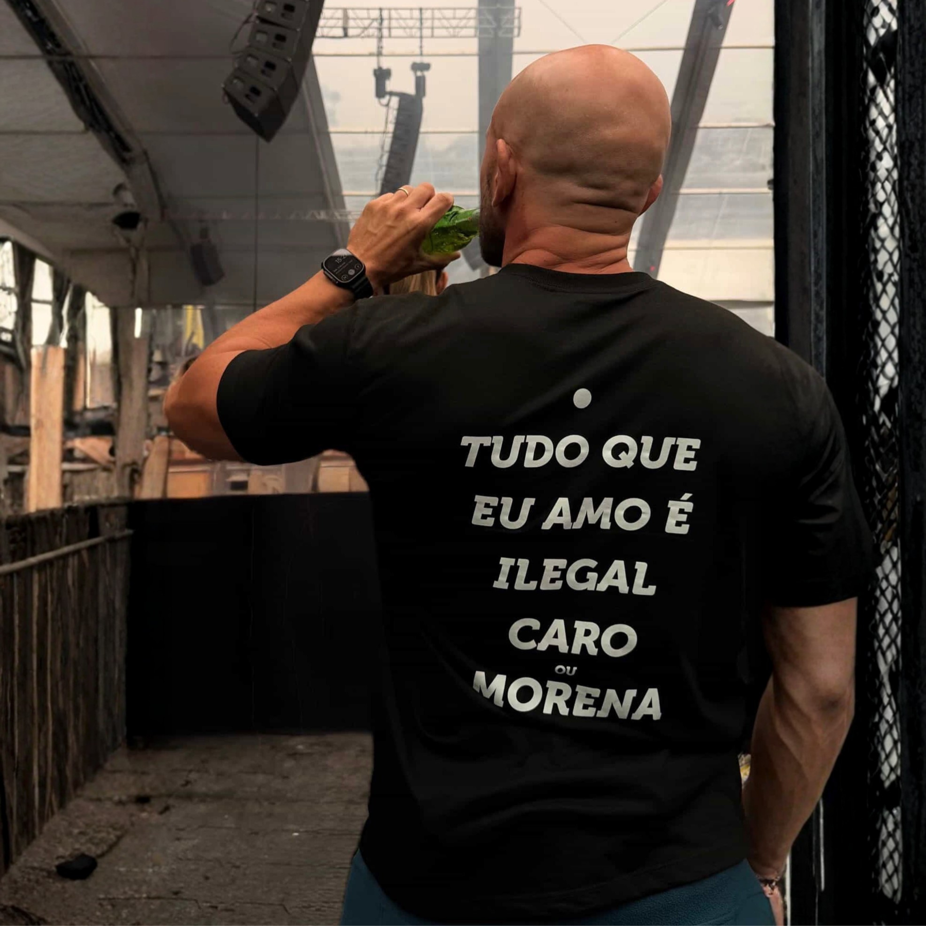 Camiseta "Tudo que eu amo é... Morena"