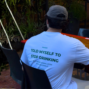 Camiseta "Alcoholic"
